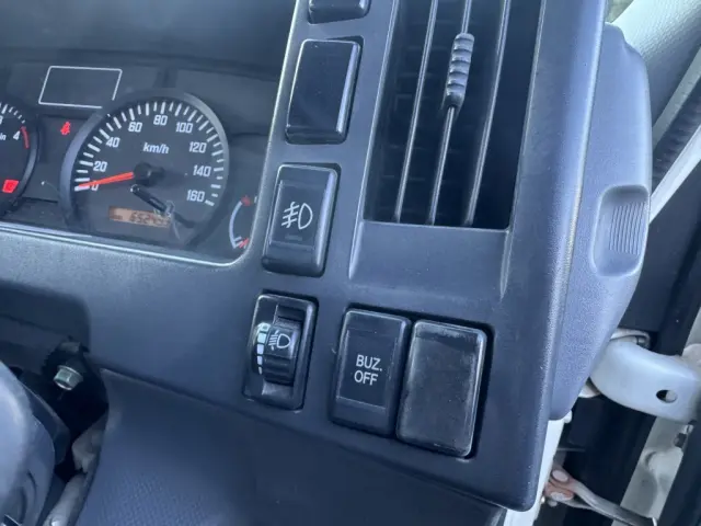 いすゞ エルフ TKG-NPR85AR(2WD)の写真37