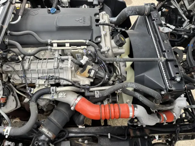 三菱 キャンター 2PG-FEB80(2WD)の写真42