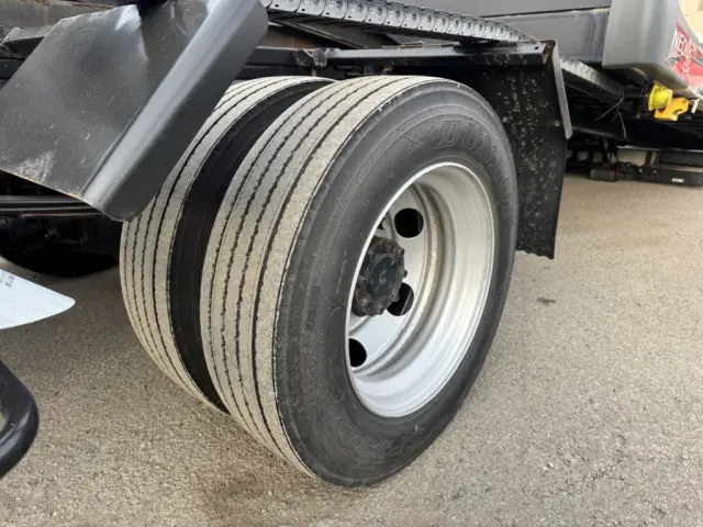 三菱 キャンター 2PG-FEB80(2WD)の写真46