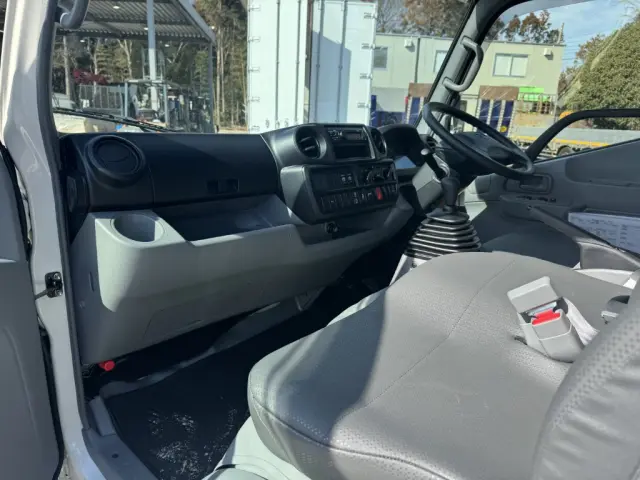 トヨタ ダイナ 3BF-TRY230(未入力/関係無)の写真27