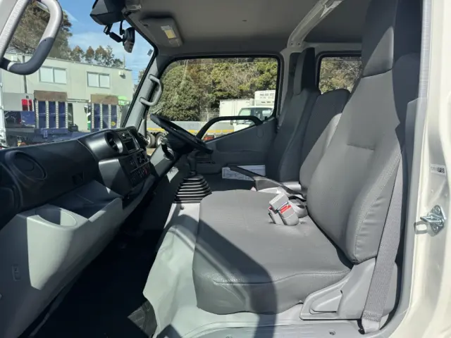 トヨタ ダイナ 3BF-TRY230(未入力/関係無)の写真28