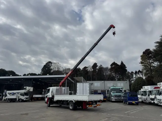 いすゞ フォワード 2RG-FRR90S2(未入力/関係無)の写真15