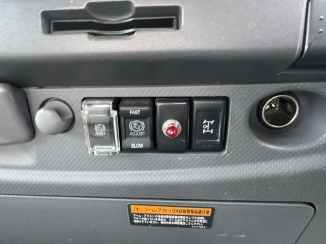 いすゞ フォワード 2RG-FRR90S2(未入力/関係無)の写真36