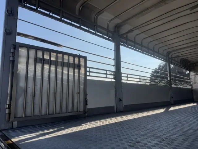 三菱 ファイター 2DG-FQ62F(未入力/関係無)の写真10