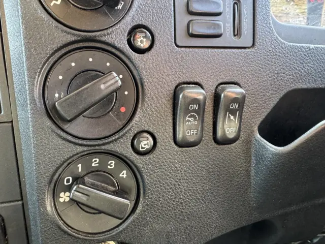 三菱 ファイター 2DG-FQ62F(未入力/関係無)の写真27