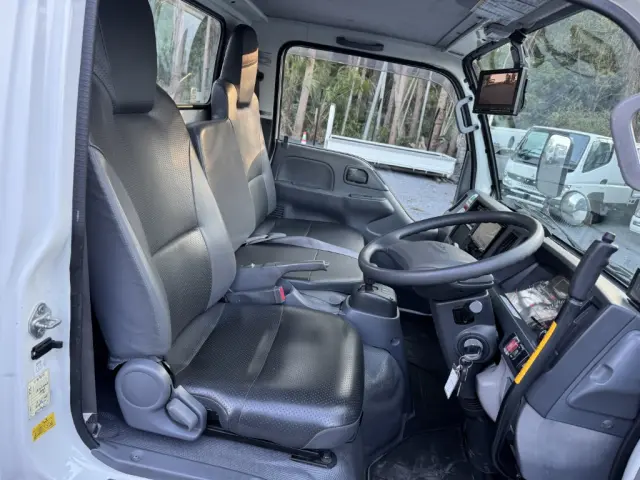 いすゞ エルフ TPG-NKS85AN(4WD)の写真31