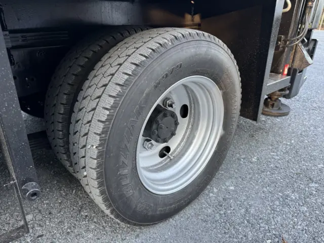 いすゞ エルフ TPG-NKS85AN(4WD)の写真47