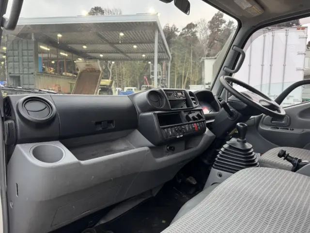 日野 デュトロ TKG-XZU652M(2WD)の写真35