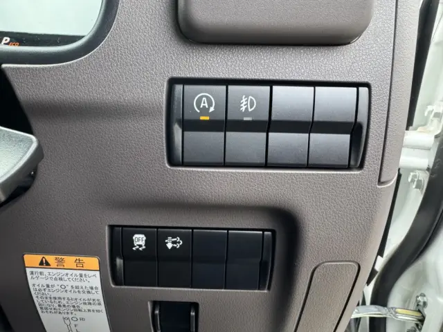 三菱 キャンター 2RG-FBA20(2WD)の写真26