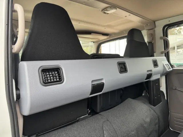 三菱 キャンター 2RG-FBA20(2WD)の写真32