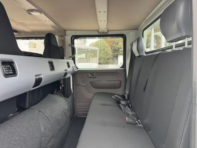 三菱 キャンター 2RG-FBA20(2WD)の写真33