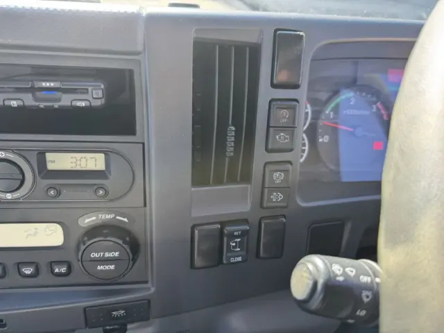 いすゞ フォワード 2RG-FRR90S2(未入力/関係無)の写真32