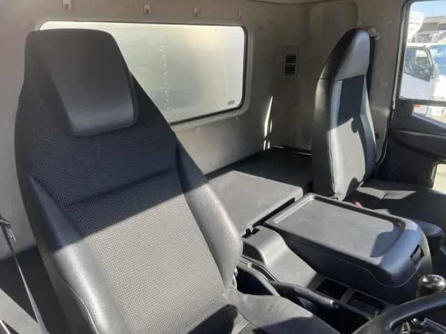 三菱 ファイター 2KG-FK61F(未入力/関係無)の写真28