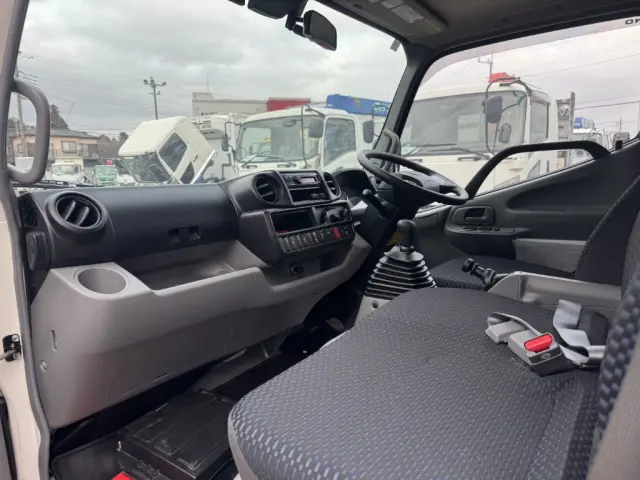 日野 デュトロ 2KG-XZU605M(2WD)の写真26