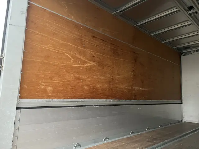 三菱 キャンター TKG-FEA80(2WD)の写真10