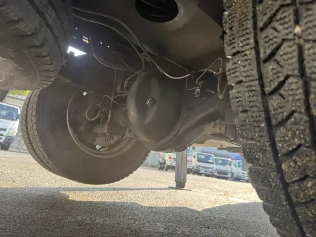 日野 デュトロ PB-XZU354E(2WD)の写真30