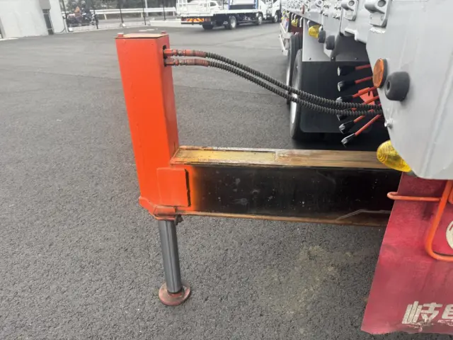 日野 レンジャー ADG-GK8JNWA(6x4)の写真19