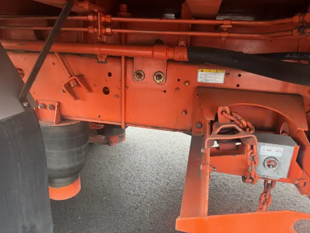 日野 レンジャー ADG-GK8JNWA(6x4)の写真28