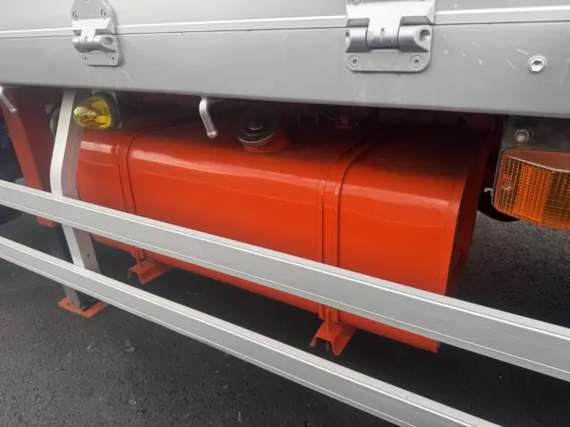 日野 レンジャー ADG-GK8JNWA(6x4)の写真30