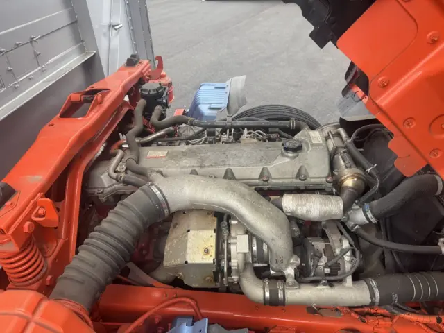 日野 レンジャー ADG-GK8JNWA(6x4)の写真46