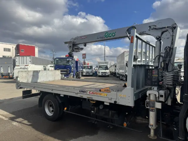 いすゞ エルフ SKG-NPR85YN(2WD)の写真6