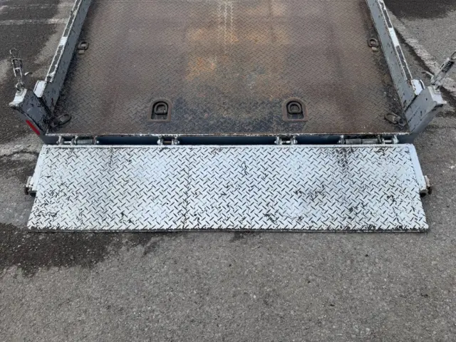 いすゞ エルフ SKG-NPR85YN(2WD)の写真10