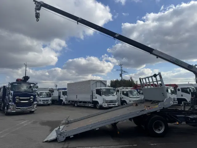 いすゞ エルフ SKG-NPR85YN(2WD)の写真15