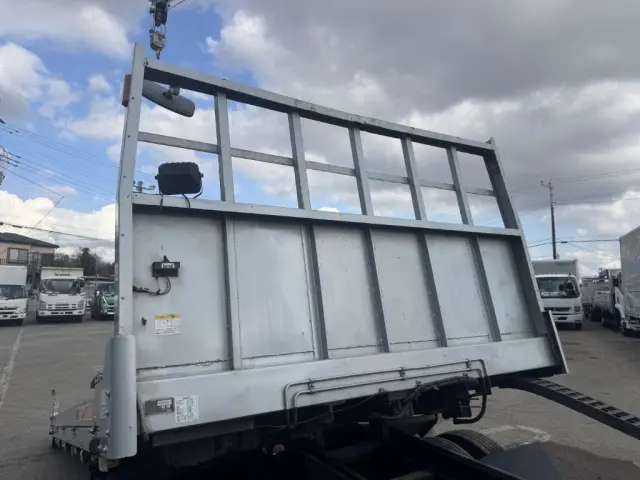 いすゞ エルフ SKG-NPR85YN(2WD)の写真17