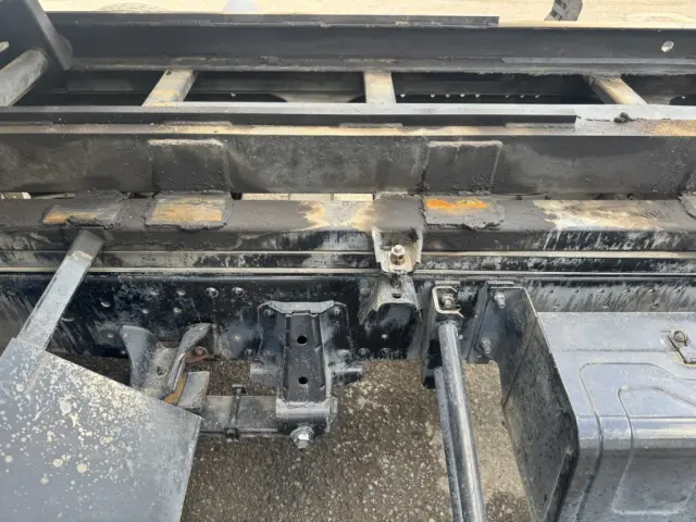 いすゞ エルフ SKG-NPR85YN(2WD)の写真32