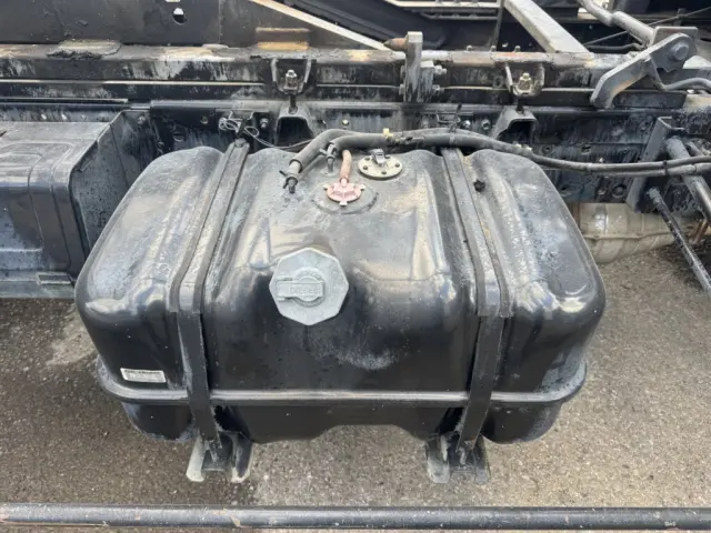 いすゞ エルフ SKG-NPR85YN(2WD)の写真36