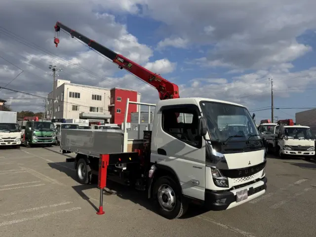 三菱 キャンター 2RG-FEB80(2WD)の写真2