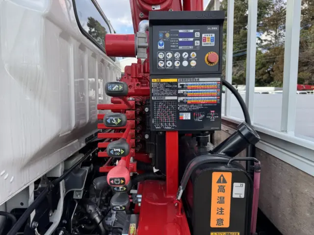 三菱 キャンター 2RG-FEB80(2WD)の写真21