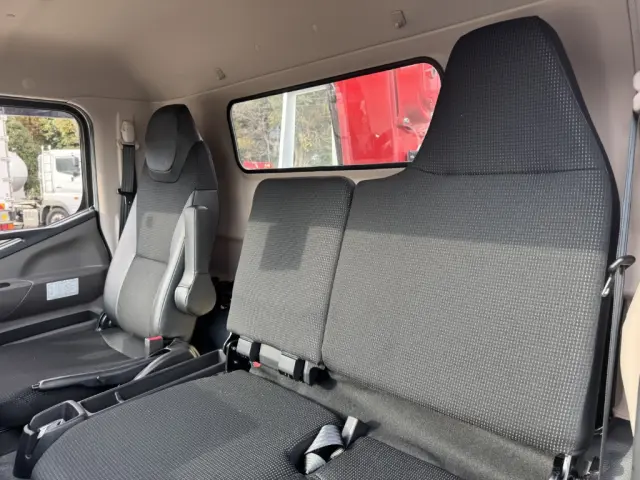 三菱 キャンター 2RG-FEB80(2WD)の写真41