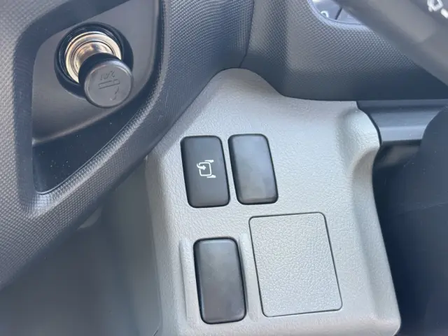 日野 デュトロ 2KG-XZU712M(2WD)の写真34