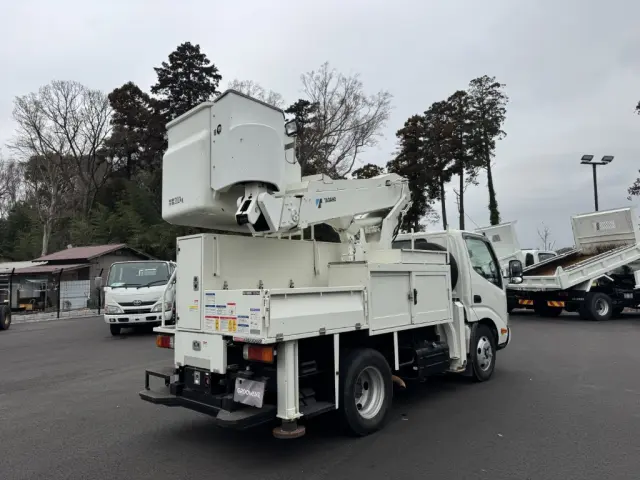 日野 デュトロ TPG-XZU600X(2WD)の写真3