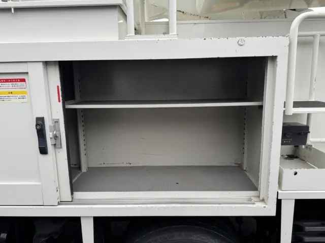 日野 デュトロ TPG-XZU600X(2WD)の写真9