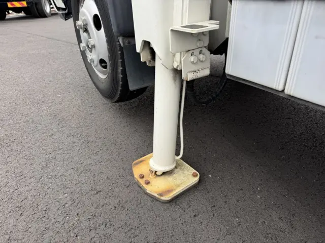 日野 デュトロ TPG-XZU600X(2WD)の写真21