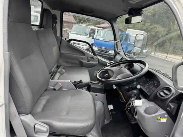 日野 デュトロ TPG-XZU600X(2WD)の写真34