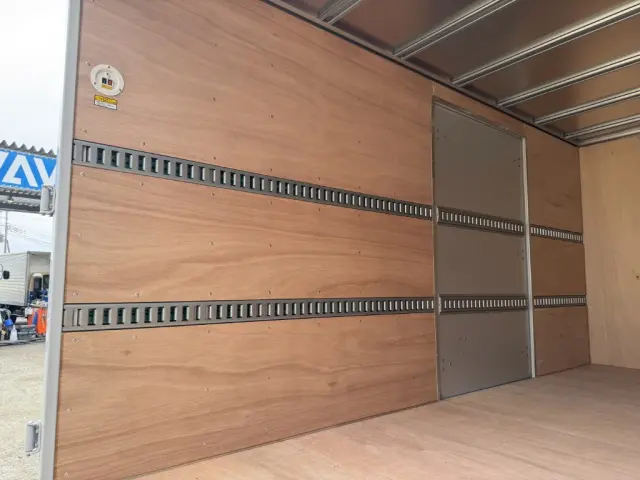 日野 デュトロ 2KG-XZU710M(2WD)の写真11