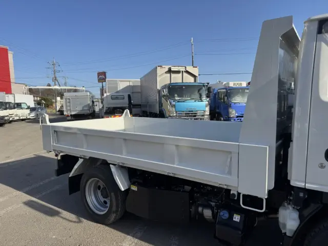 いすゞ エルフ 2PG-NKS88AD(4WD)の写真6