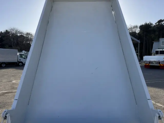 いすゞ エルフ 2PG-NKS88AD(4WD)の写真10