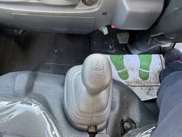 いすゞ エルフ 2PG-NKS88AD(4WD)の写真29