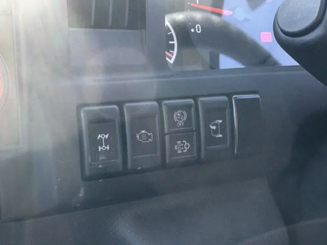 いすゞ エルフ 2PG-NKS88AD(4WD)の写真33