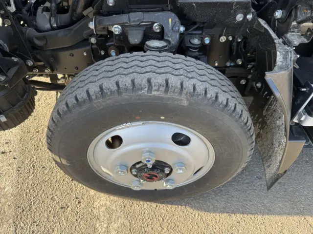 いすゞ エルフ 2PG-NKS88AD(4WD)の写真42