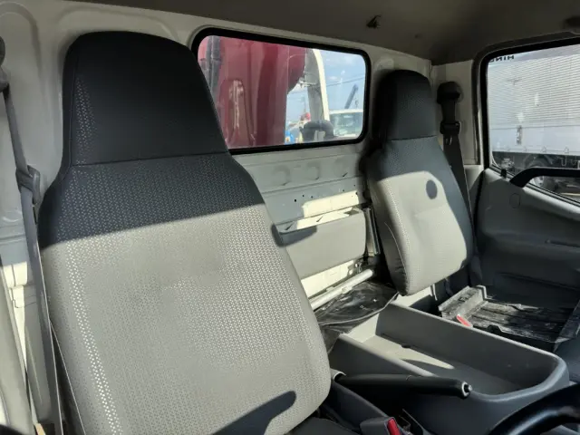 日野 デュトロ TPG-XZU650M(2WD)の写真29