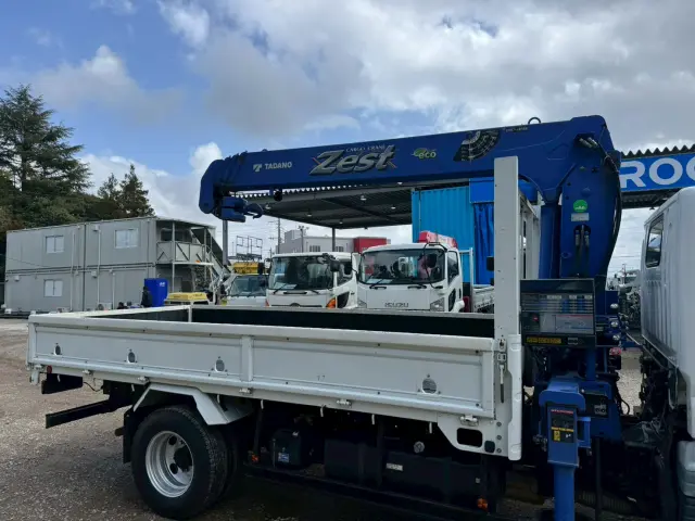 三菱 キャンター TKG-FEA50(2WD)の写真6