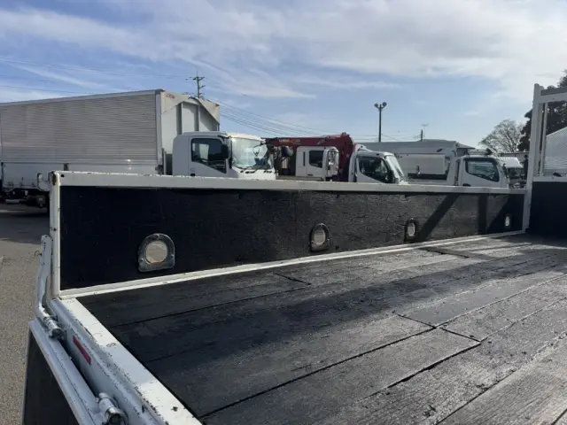 三菱 キャンター TKG-FEA50(2WD)の写真10