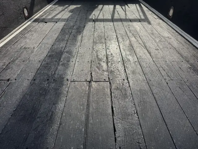 三菱 キャンター TKG-FEA50(2WD)の写真12