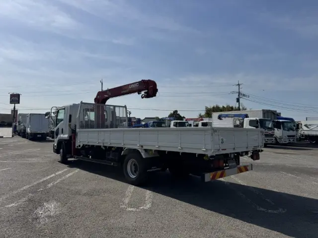 いすゞ フォワード 2RG-FRR90S2(2WD)の写真4