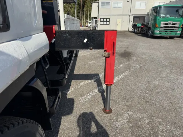 いすゞ フォワード 2RG-FRR90S2(2WD)の写真18
